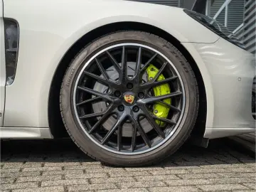 Panamera 4S E-Hybrid 21'', Panoramadach uvm.