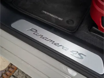 Panamera 4S E-Hybrid 21'', Panoramadach uvm.