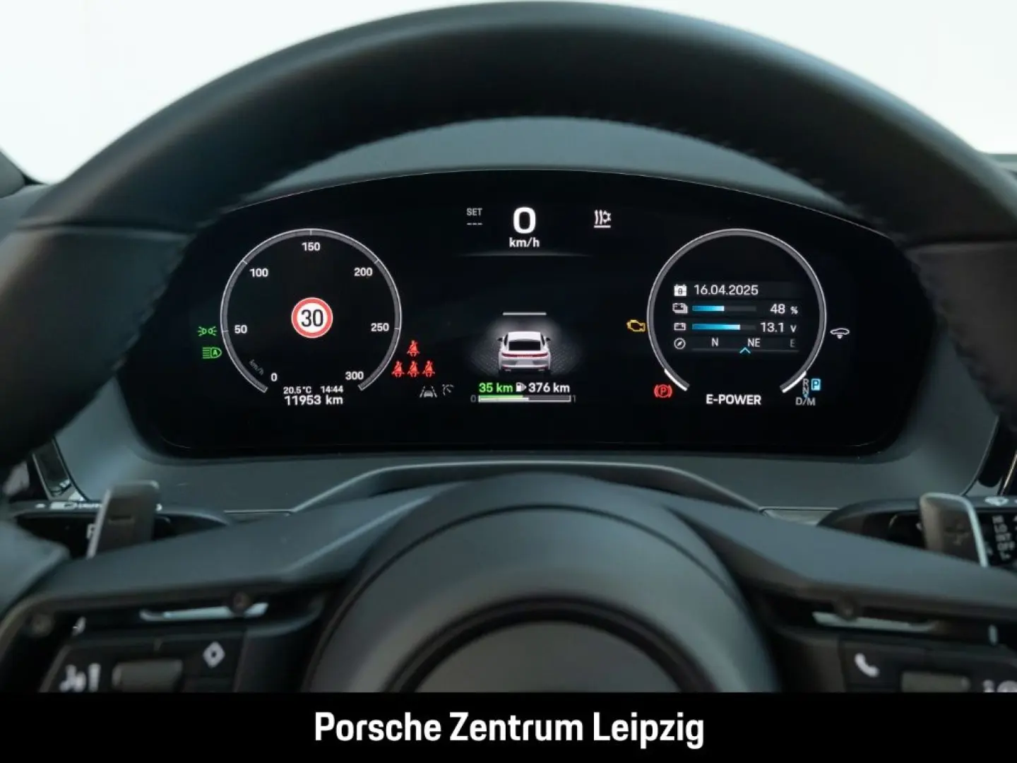 Panamera 4S E-Hybrid Sportabgas HD-Matrix HUD In