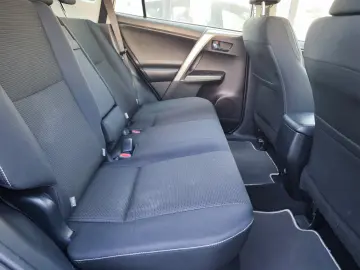 Toyota RAV4 2.5 VVT-i HSD 4x2 Executive