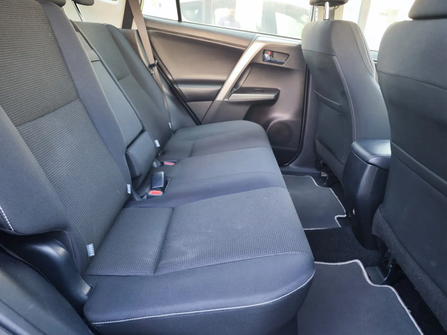Toyota RAV4 2.5 VVT-i HSD 4x2 Executive