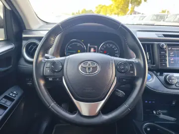 Toyota RAV4 2.5 VVT-i HSD 4x2 Executive