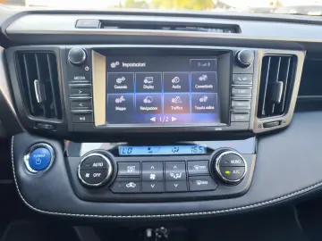 Toyota RAV4 2.5 VVT-i HSD 4x2 Executive