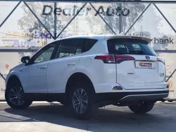 Toyota RAV4 2.5 VVT-i HSD 4x2 Executive