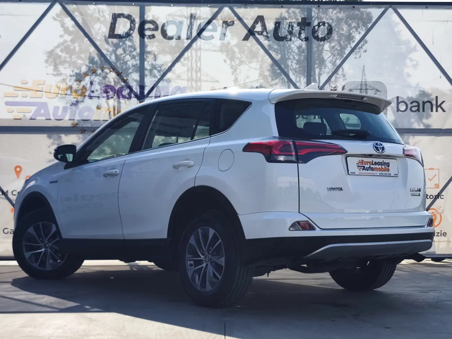 Toyota RAV4 2.5 VVT-i HSD 4x2 Executive