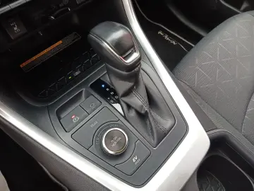 RAV4 Hybrid 4x4 Team D *Navi*Smartphone*