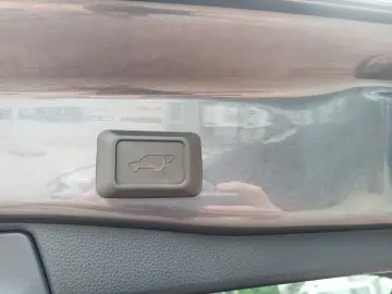 RAV4 Hybrid 4x4 Team D *Navi*Smartphone*