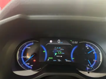 RAV 4 2.5 4x4 Hybrid Team D *LED*el Heck*Navi*CA