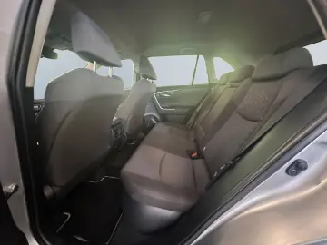 RAV 4 2.5 4x4 Hybrid Team D *LED*el Heck*Navi*CA