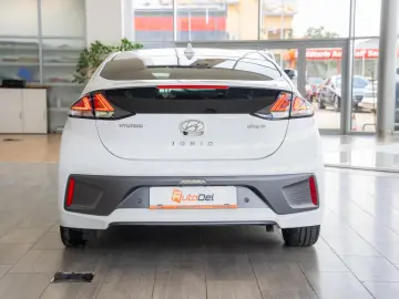 Hyundai Ioniq 1.6 Premium Plug-in Hybrid