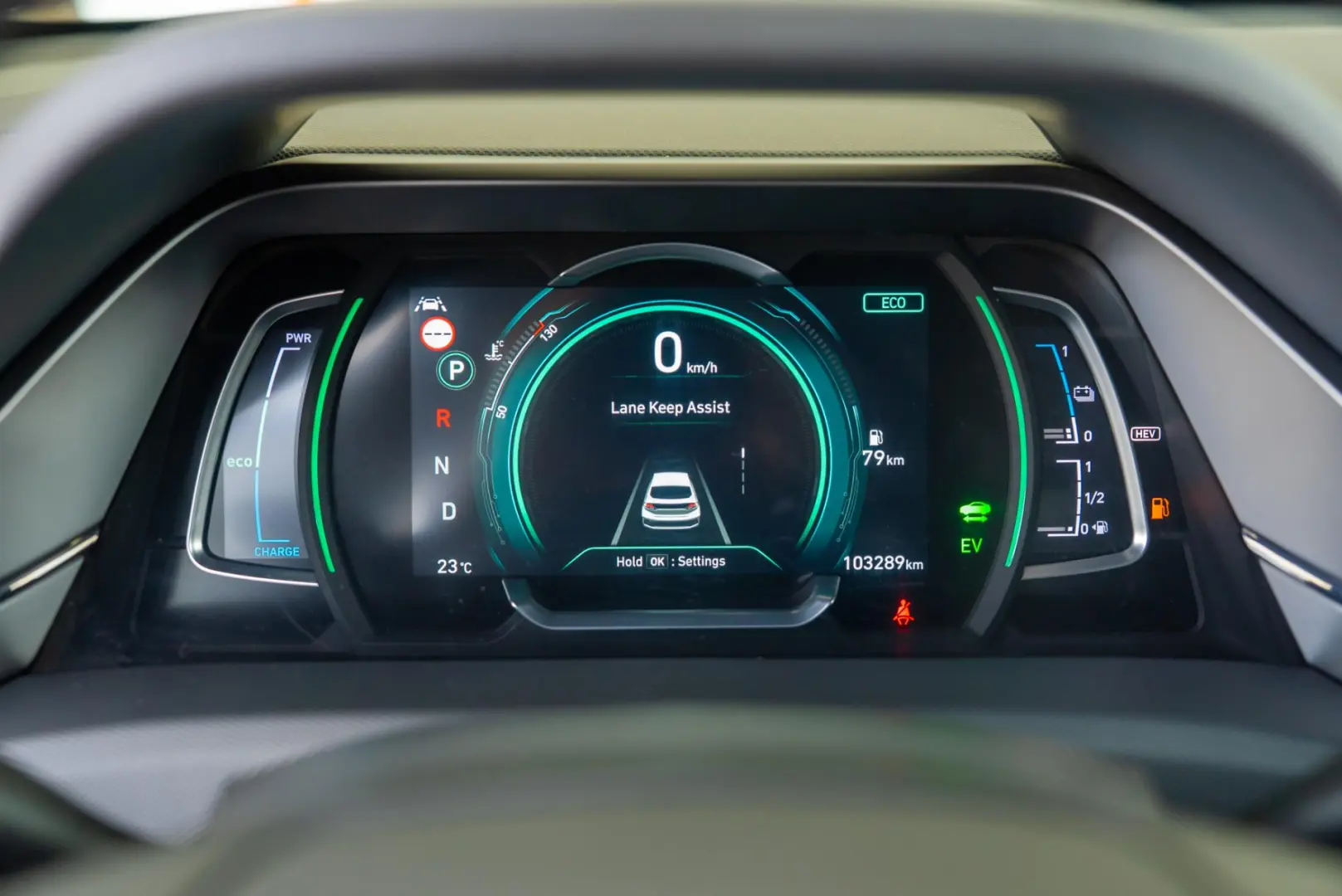 Hyundai Ioniq 1.6 Premium Plug-in Hybrid