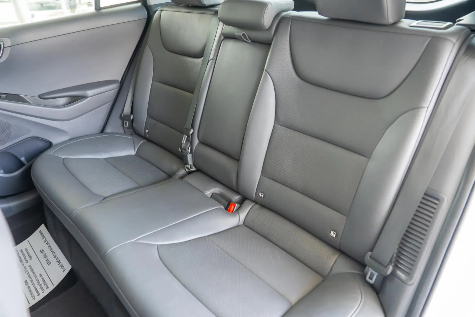 Hyundai Ioniq 1.6 Premium Plug-in Hybrid