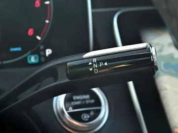 E 220 d AMG Line Night LED+ MBUX Kamera 19