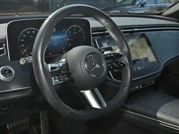 E 220 d AMG Line Night LED+ MBUX Kamera 19