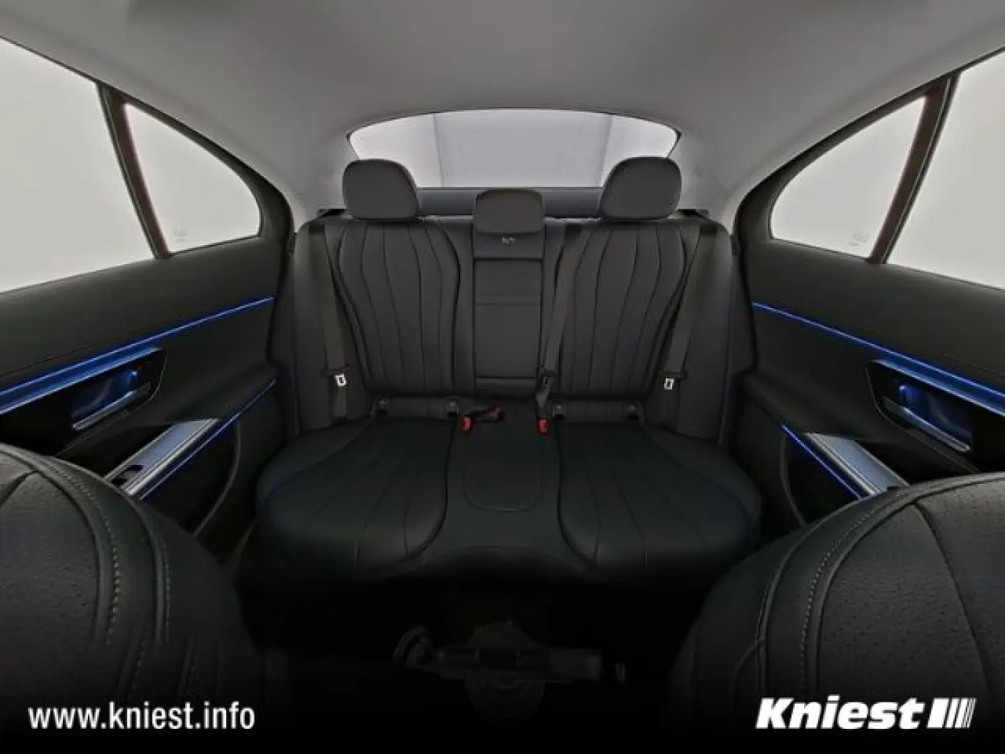 E 220 d Avantgarde Advanced Plus Sitzklima AHK