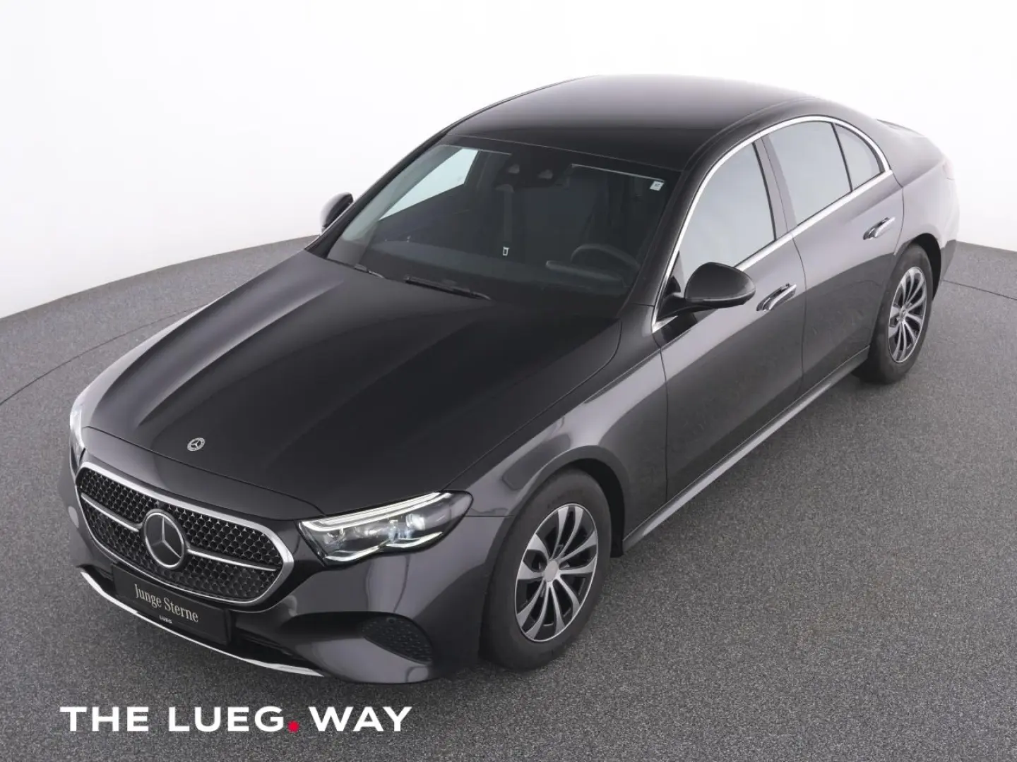 E 220 d Avantgarde+AHK+DLight+360+Dist+KeyGo+PTS