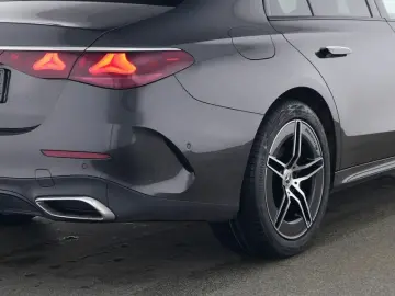 E 220 d AMG *NIGHT*DISTRONIC*KEYLESS*AMBI*LED*