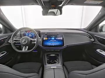 E 220 d AMG *NIGHT*DISTRONIC*KEYLESS*AMBI*LED*