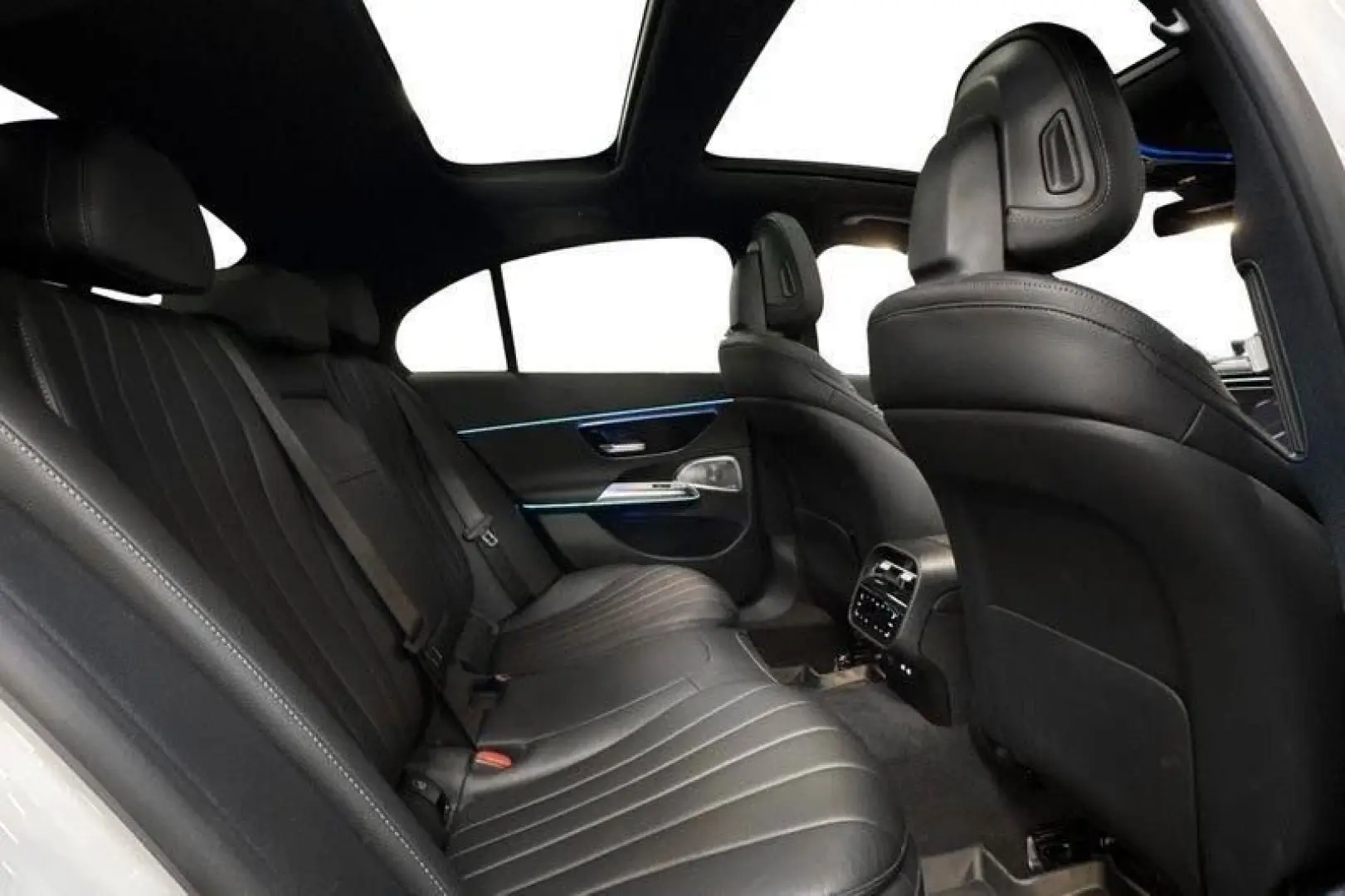 E 300 de 300de 313HP AMG Premium+ 3x-SCREEN VAT