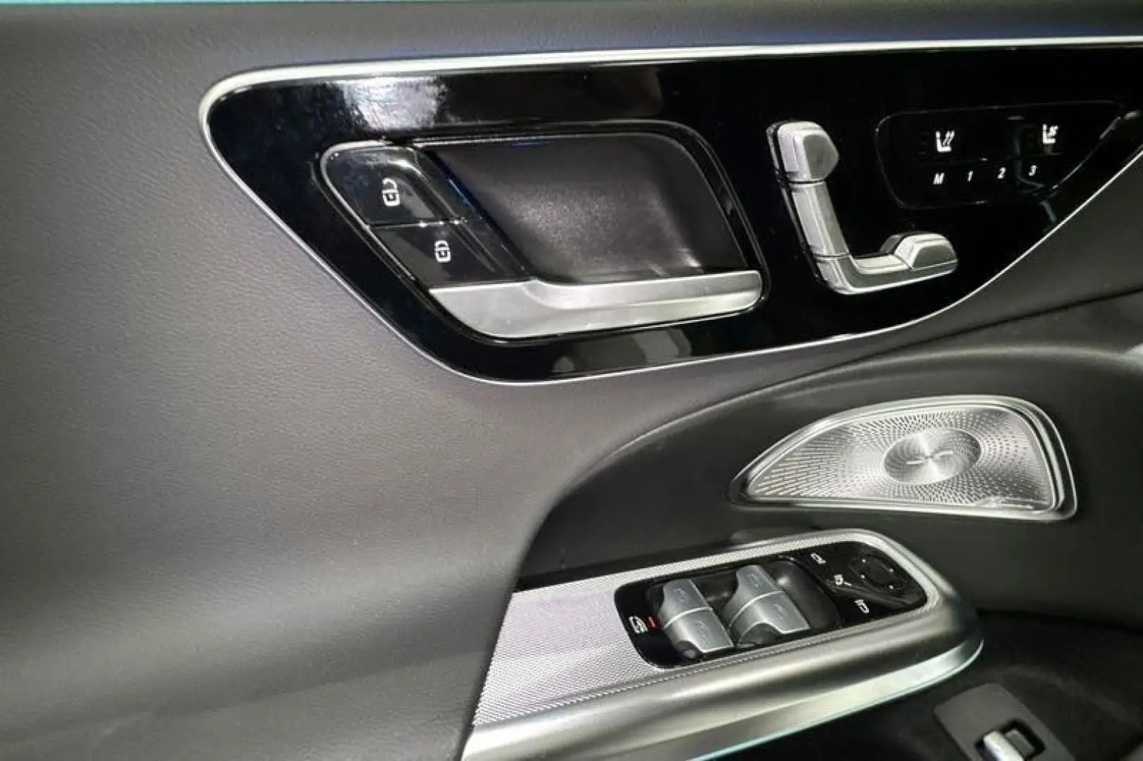 E 300 de 300de 313HP AMG Premium+ 3x-SCREEN VAT