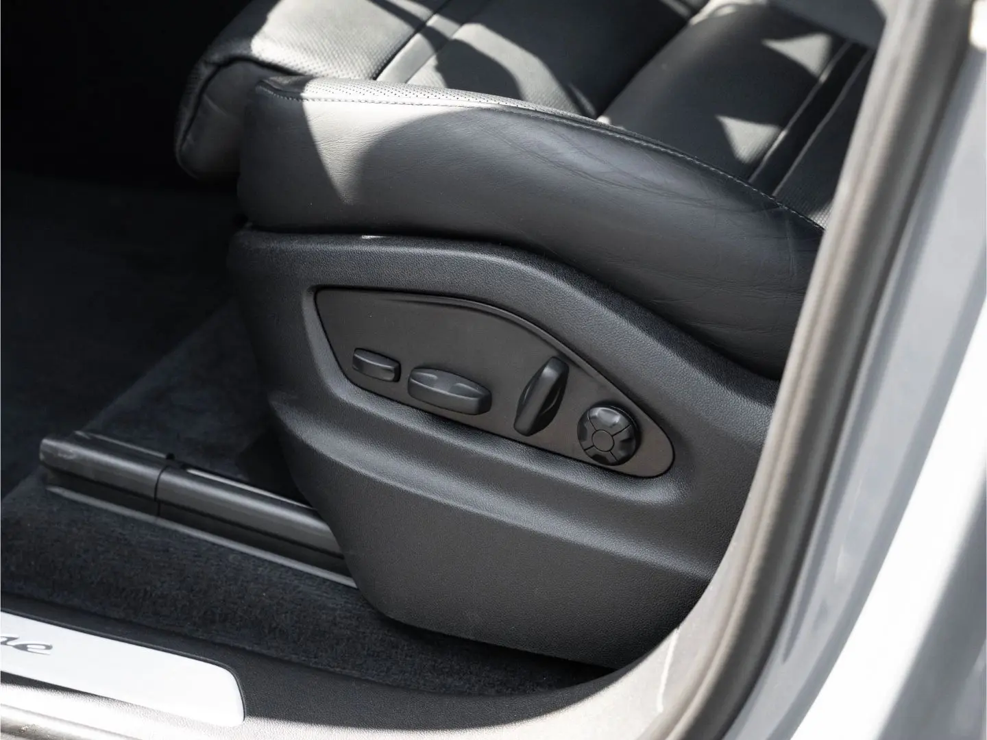 Cayenne E-Hybrid SportDesign Paket HD-Matrix HUD
