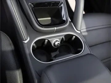 Cayenne E-Hybrid SportDesign Paket HD-Matrix HUD
