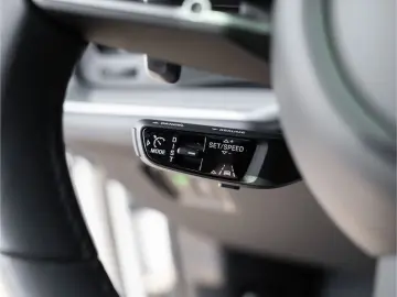 Cayenne E-Hybrid SportDesign Paket HD-Matrix HUD