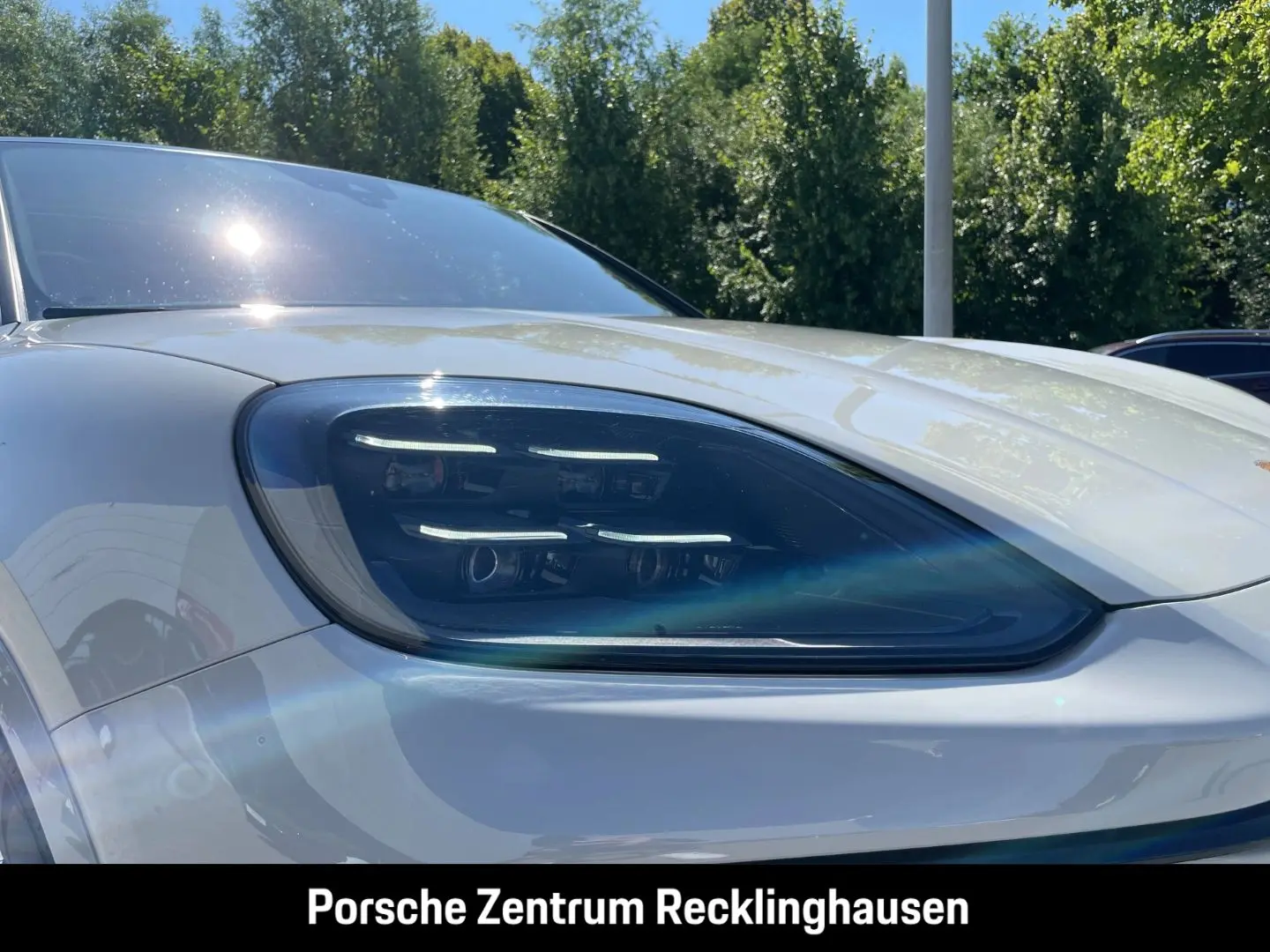 Cayenne E-Hybrid Coupe LED-Matrix Panoramadach