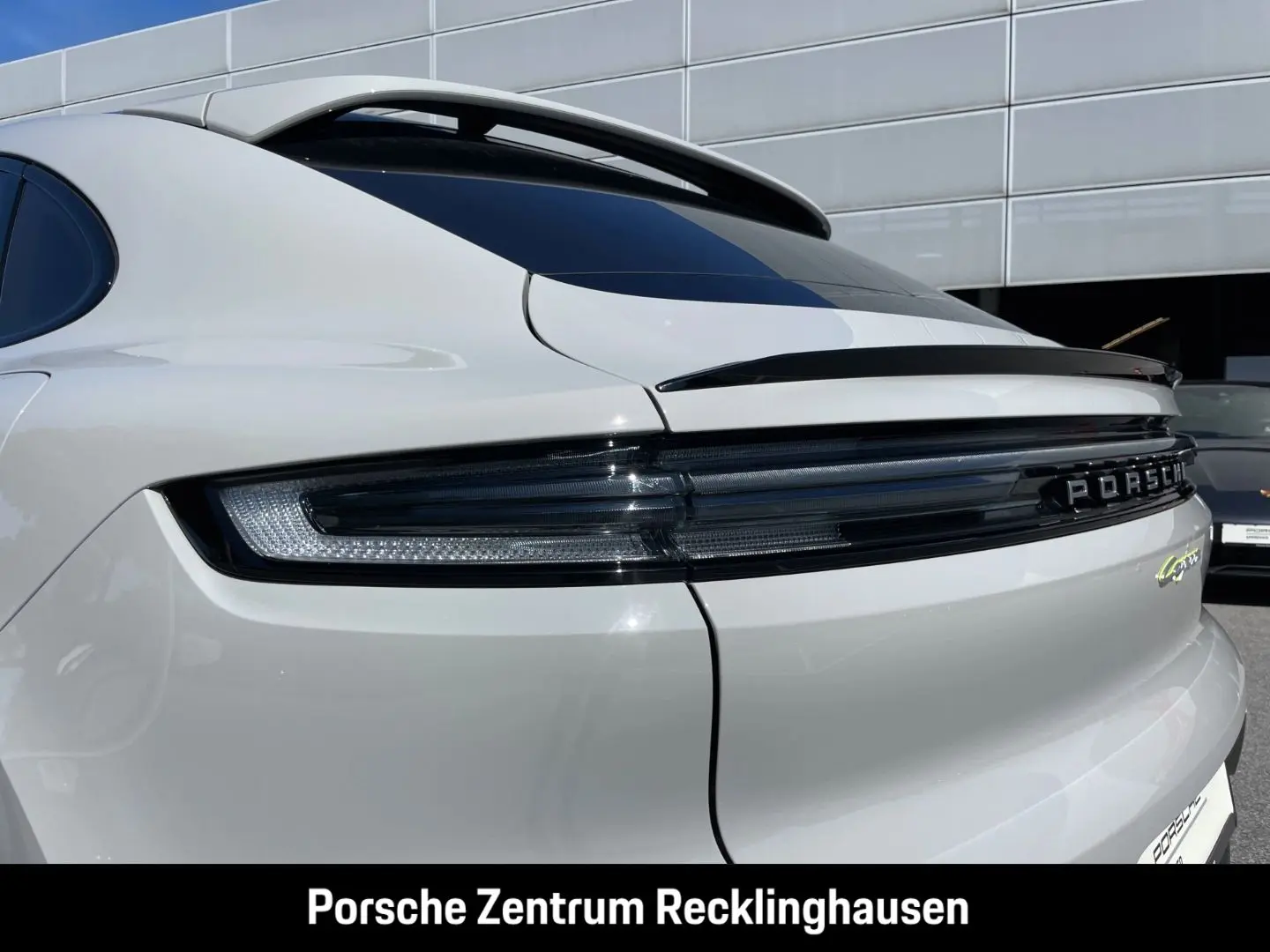 Cayenne E-Hybrid Coupe LED-Matrix Panoramadach