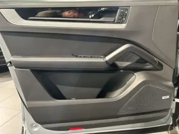 Cayenne S E-Hybrid Coupe Panoramadach LED-Matrix