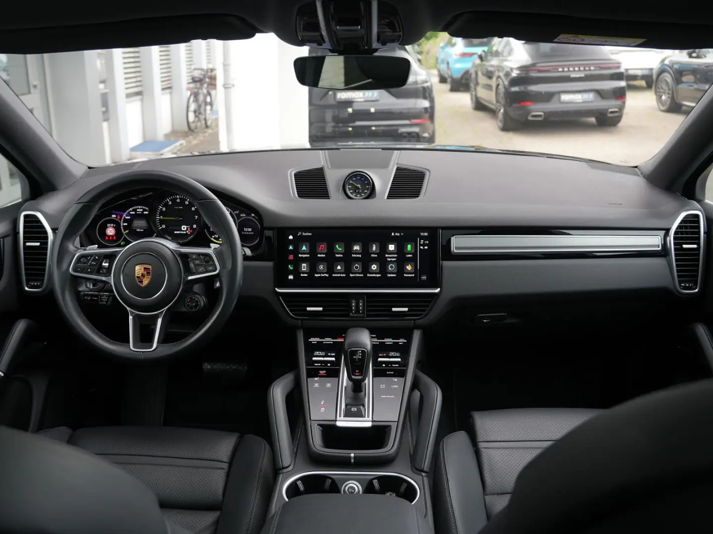 E-Hybrid Coupé  INNODRIVE-ACC-LUFTF.-PANO-BOSE