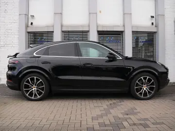 E-Hybrid Coupé  INNODRIVE-ACC-LUFTF.-PANO-BOSE