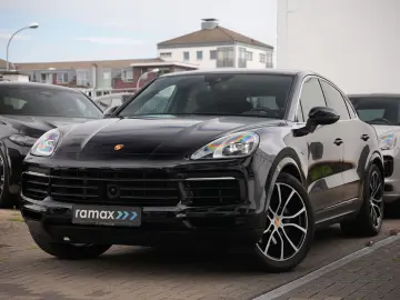 E-Hybrid Coupé  INNODRIVE-ACC-LUFTF.-PANO-BOSE