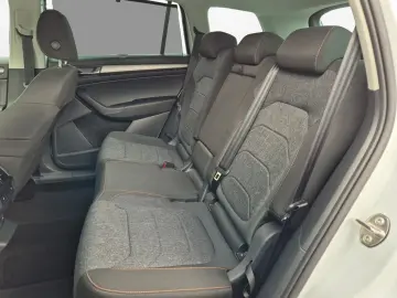 Kodiaq 1.5 TSI DSG Navi RüKa SHZ PDC Klima