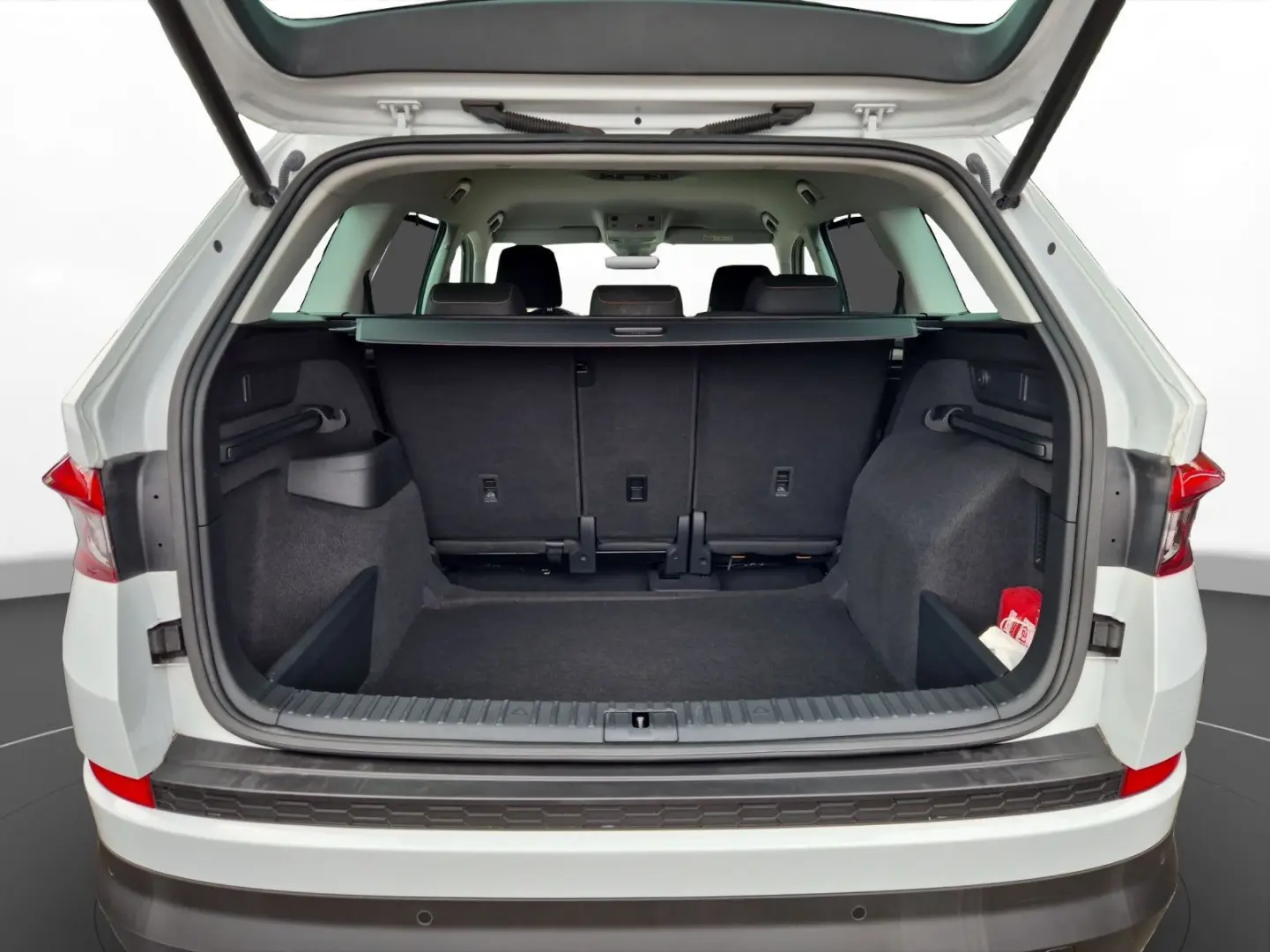 Kodiaq 1.5 TSI DSG Navi RüKa SHZ PDC Klima