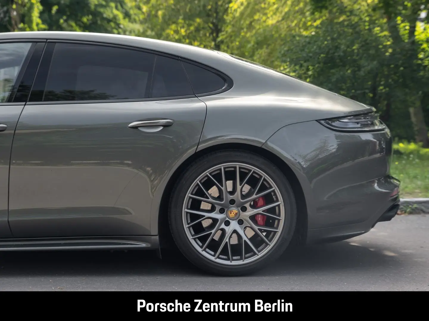 Panamera GTS Burmester Sportabgasanlage Panorama