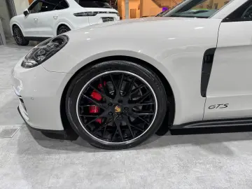 Panamera Sport Turismo GTS*Pano*HUD*Approv 08.26