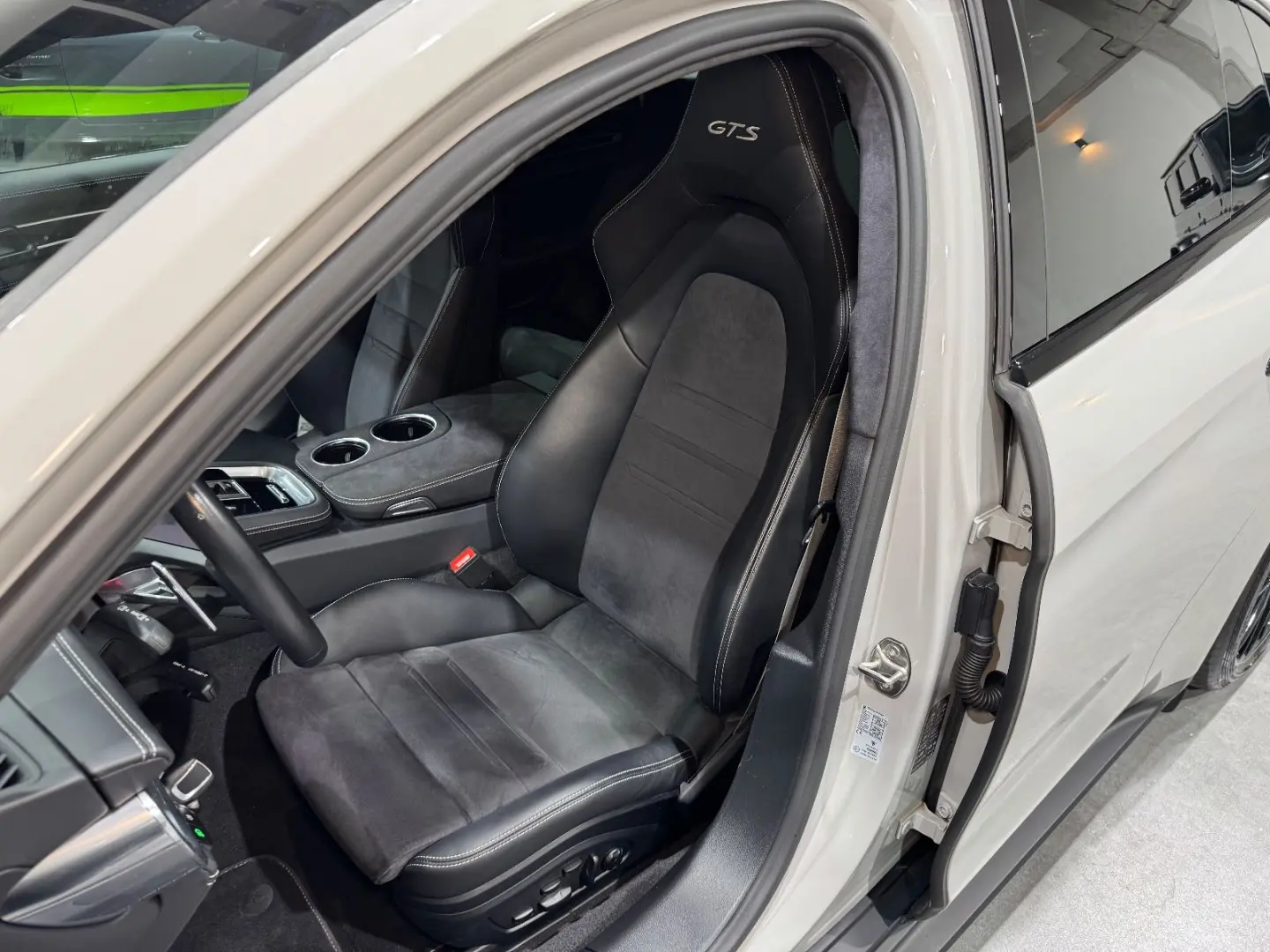 Panamera Sport Turismo GTS*Pano*HUD*Approv 08.26