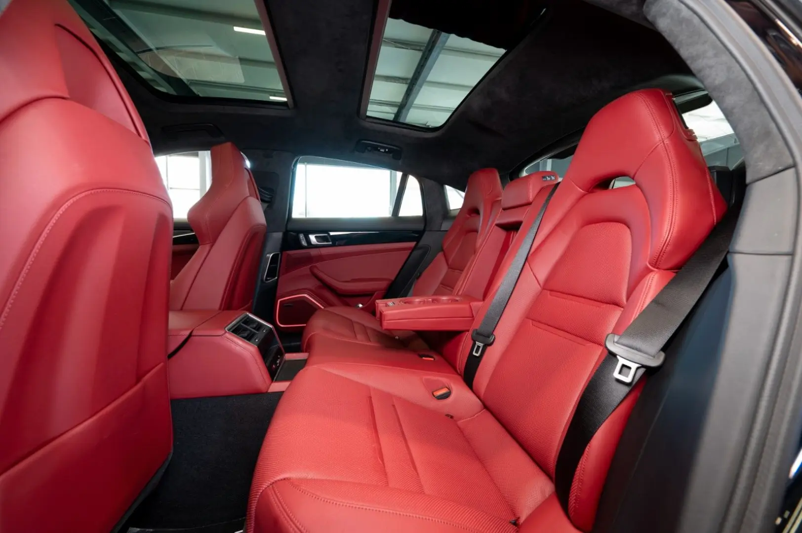 Panamera GTS|CHRONO-PAKET|SPORT-DESIGN|HEAD-UP