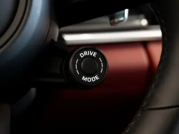 Panamera GTS|CHRONO-PAKET|SPORT-DESIGN|HEAD-UP