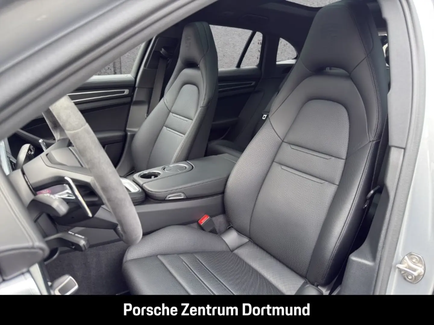 Panamera 4 E-Hybrid SportTurismo PlatinumEdition