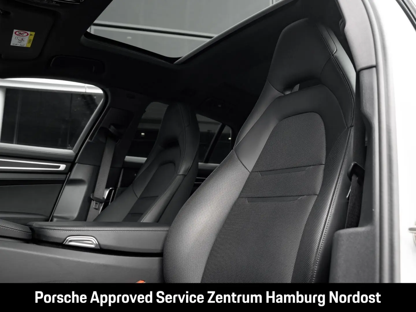 Panamera 4 E-Hybrid Sport Turismo Platinum Editi