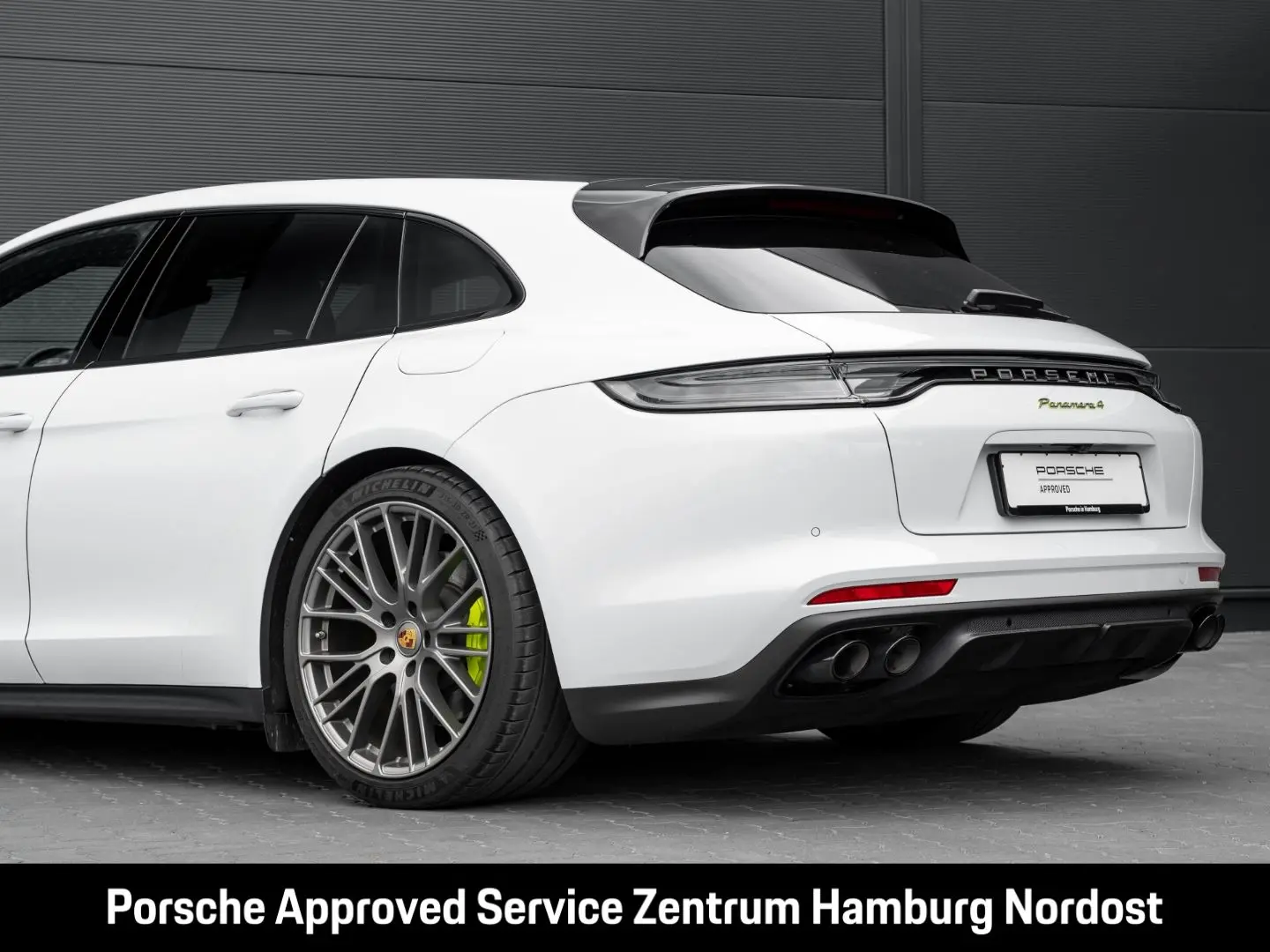 Panamera 4 E-Hybrid Sport Turismo Platinum Editi