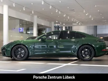 Porsche Panamera GTS British racing green Leder-Espresso