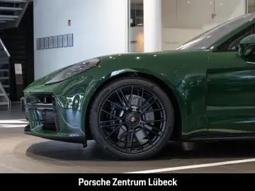 Porsche Panamera GTS British racing green Leder-Espresso