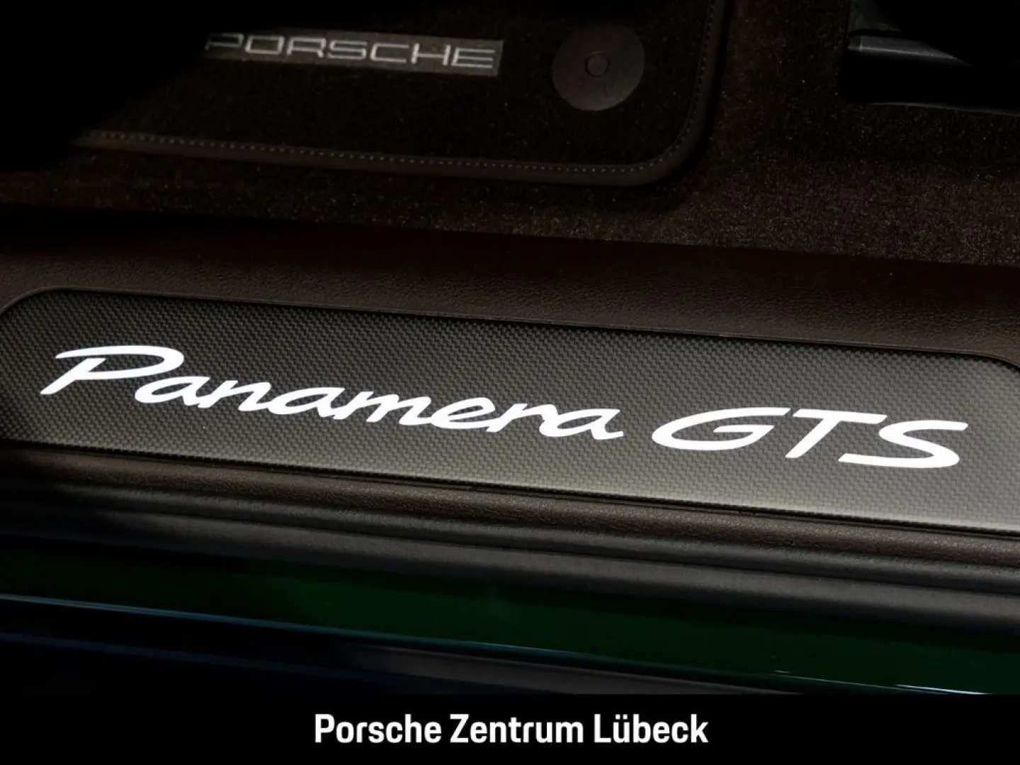Porsche Panamera GTS British racing green Leder-Espresso
