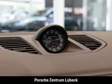 Porsche Panamera GTS British racing green Leder-Espresso