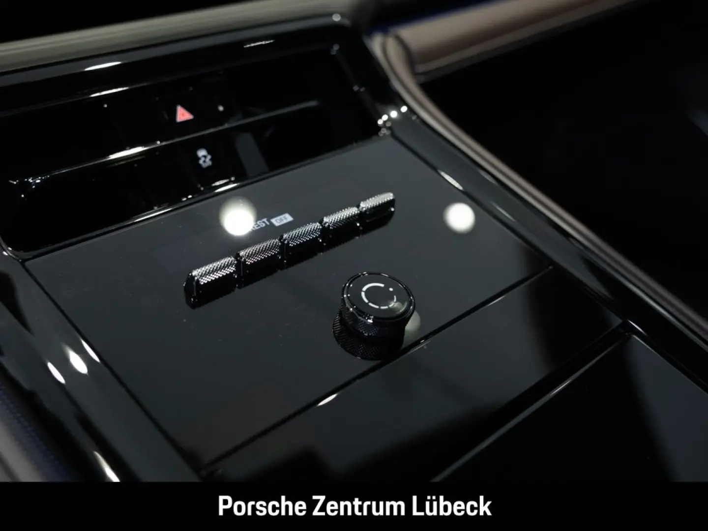 Porsche Panamera GTS British racing green Leder-Espresso