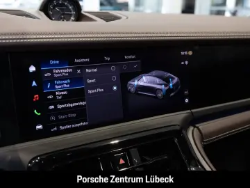Porsche Panamera GTS British racing green Leder-Espresso