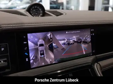 Porsche Panamera GTS British racing green Leder-Espresso